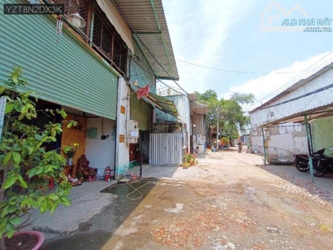 🈯️ - BÌNH TÂN BÌNH TRỊ ĐÔNG A HƯONG LỘ 2 - HẺM CE TẢI THÔNG - 210/150M2 - 5 X 30 - MÀ CHỈ - 3