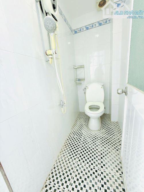 Nhà Khu VIP Quận 8 – 2PN, 2VS, Sổ Riêng – Gần Trung Tâm Q1 - 3