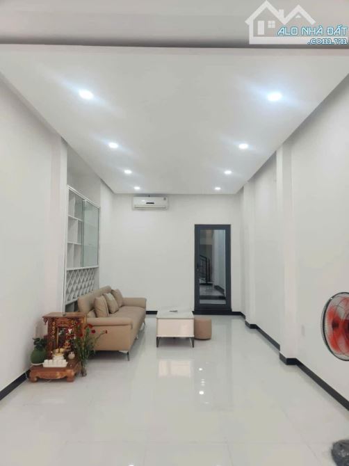 SIÊU HOT – NHÀ 3 TẦNG ĐẸP HUỲNH NGỌC HUỆ, TRUNG TÂM ĐÀ NẴNG - 4.75 tỷ  ✨ - 3