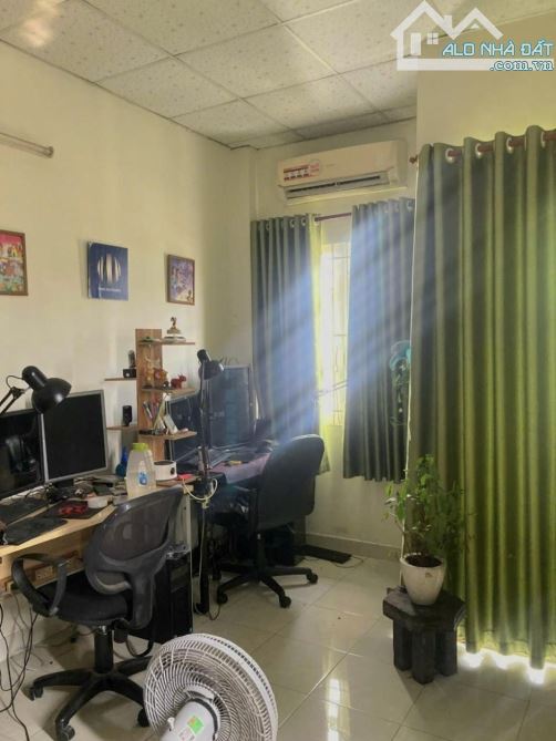NHÀ ĐẸP TT TP THỦ ĐỨC, PHẠM VĂN ĐỒNG, NGANG 7M, KINH DOANH ĐỈNH, NHỈNH 4 TỶ - 3