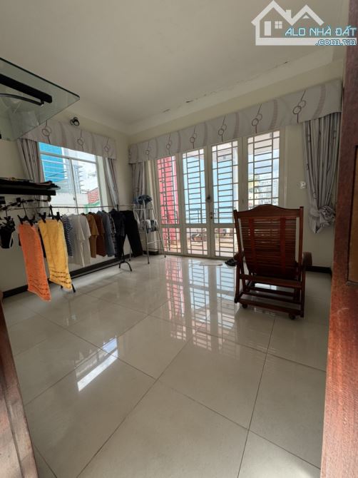 VỊ TRÍ HIẾM - LÊ VĂN LƯƠNG Q7 - HẺM VĂN MINH - 5.3x19.6m - 7 TỶ 6 - 3