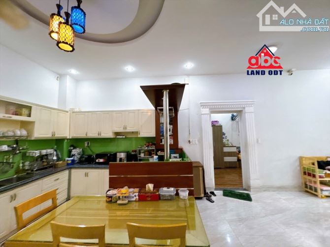 Bán biệt thự 1 trệt 2 Lầu  KDC Phúc Hiếu - 3