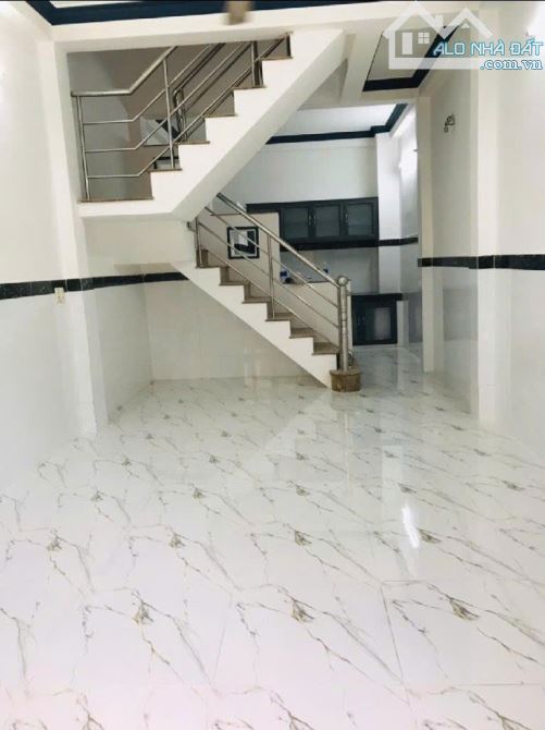 BÁN NHÀ 3 TẦNG MẶT TIỀN DIÊN HỒNG- SÁT CHỢ BÀ CHIỂU-5  PHÚT QUA QUẬN 1-CHỈ 8,9 TỶ - 3