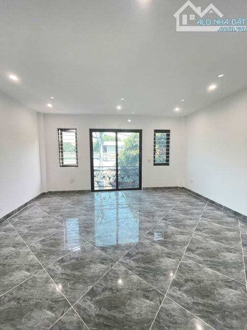 Nhà rẻ nhất Vân Côn-Ngay trung tâm xã-Sát chợ to nhất Vân Côn-Vị trí cực đep-Giá 3.7x tỉ - 3