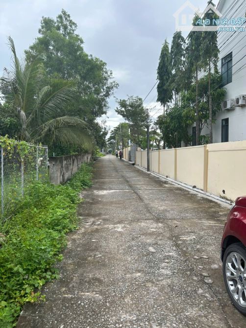 Bán 370m2 nhà Hẻm Lý Thường Kiệt, LaGi giá rẻ nhất 2 tỷ sổ riêng đường ô tô - 3