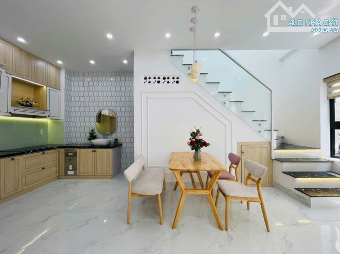 Bán nhà 2 Tầng hẻm 1 xẹt đường Linh Đông - xe hơi vào nhà DT 110m2, SHR giá 7 tỷ. - 3