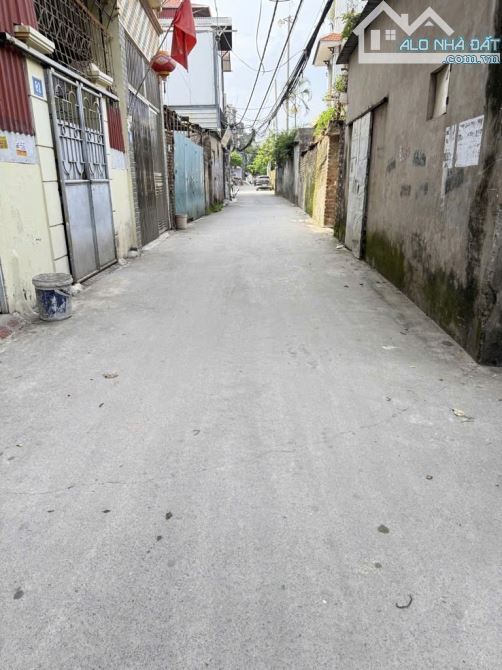 BÁN NHÀ 4 TẦNG*55M2 - CÁCH ĐƯỜNG Ô TÔ TRÁNH, ĐỖ 1 NHÀ - THỌ AM - LIÊN NINH - CHỈ 6.X TỶ - 3