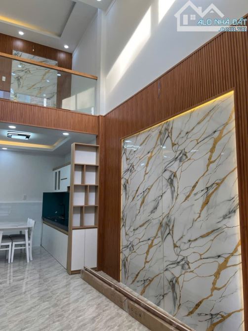 Bán căn nhà đẹp lòng lanh chủ đang giảm giá ngay thoi an - 3