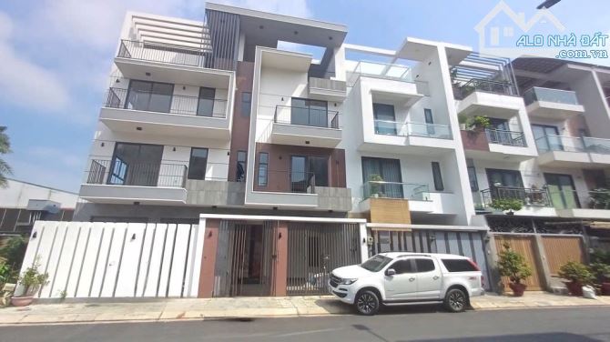 Bán nhà 12x14m 4 tầng, khu nhà riêng biệt, Tân Thới Nhất, Quận 12 - 3