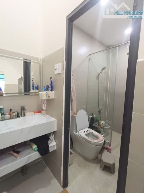 💥34M2 - TÔN THẤT THUYẾT - NHÀ 2 TẦNG - HOÀN CÔNG ĐỦ - CHỈ 3.7 TỎI - 3