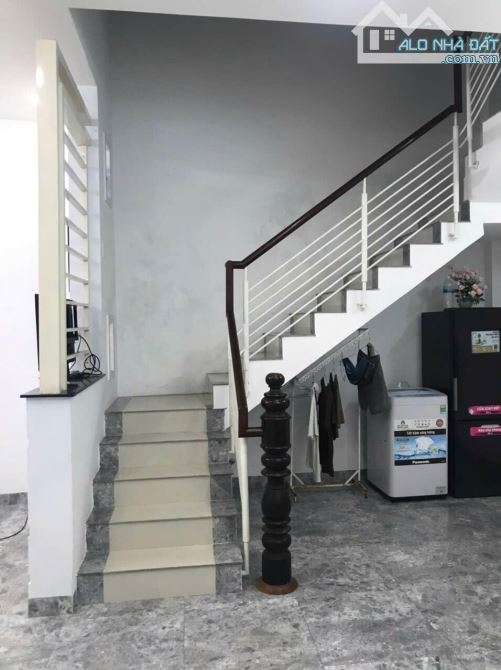 NHÀ ĐẸP  HẺM HOÀNG DIỆU DT 60M2 – SỔ ĐỎ RÕ RÀNG – GIÁ TỐT - GẦN BIỂN - 3,2 TỶ - 3