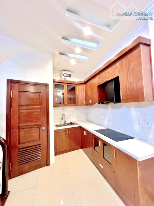 SIÊU HIẾM CHÍNH CHỦ BÁN nhà ở Nguyễn Thị Định 35m2 5 tầng chỉ nhỉnh 8 tỷ - 3