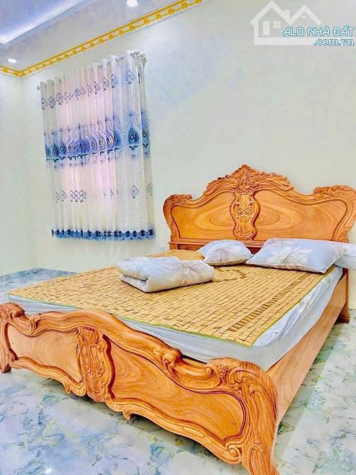 💥Bán nhà 3 tầng Tân Cổ Điển, full nội thất gỗ Đỏ cao cấp, trước KDL Dì Ký chỉ hơn 5tỷ - 1