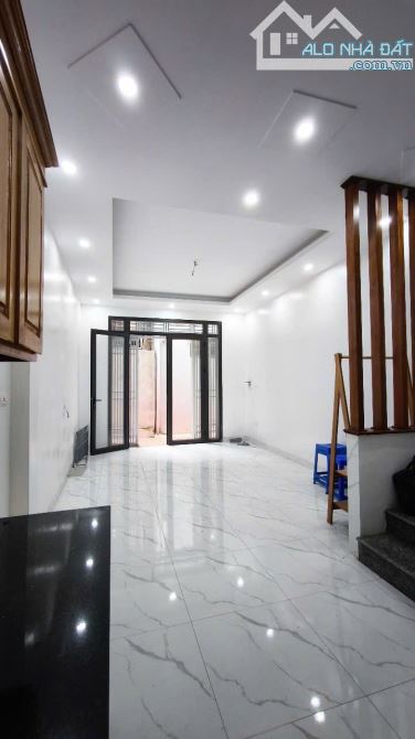 NHÀ ĐẸP, VỀ Ở NGAY, 3 GÁC ĐỖ CỬA, GẦN Ô TÔ, CẠNH TỔNG CỤC 5, YÊN XÁ TÂN TRIỀU 35 GIÁ 6 TỶ - 3