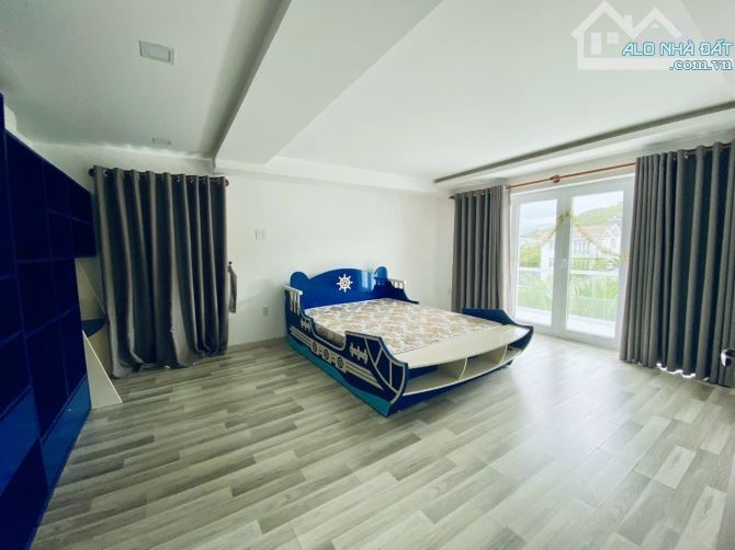 Siêu phẩm biệt thự An Viên - Khu đô thị biển đáng sống nhất Nha Trang  • Diện tích: 180m - 3