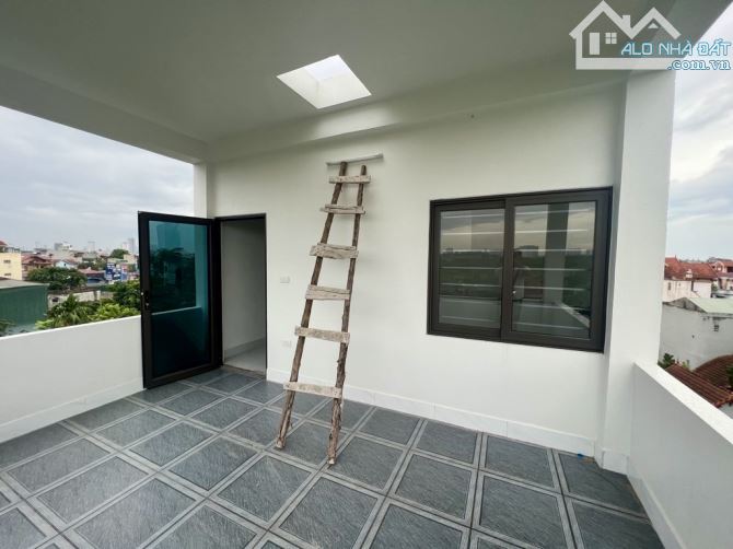 Siêu phẩm Tây Mỗ - 50m2*5 tầng - Nhà đẹp - 20m ô tô - Giếng trời thoáng sáng - Hơn 7 tỷ - 3