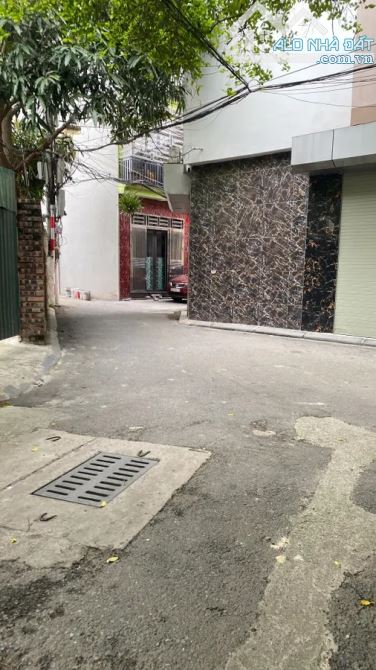 Bán đất trung tâm Thach bàn 200m MT 14m 30 tỷ  ô tô vào đất - 3