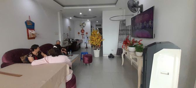 Cho thuê mặt bằng đường Nguyễn Ái Quốc, tiện nghi đầy đủ, hợp salon,nails,... - 3