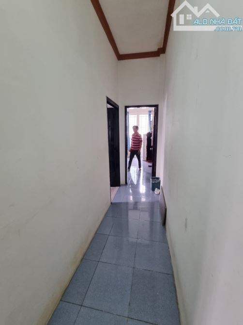 BÁN NHÀ 2 TẦNG 3PN, MỚI ĐẸP Ở NGAY 53M2- QUẬN 8, PHẠM THẾ HIỂN P6 - GIÁ CHỈ NHĨNH 5TY. - 3