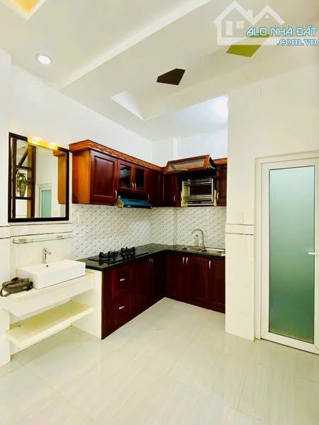 NGUYỄN VĂN LƯỢNG - HẺM XE HƠI 6M MỘT TRỤC - 2 TẦNG - 2 PN 2 WC - 3