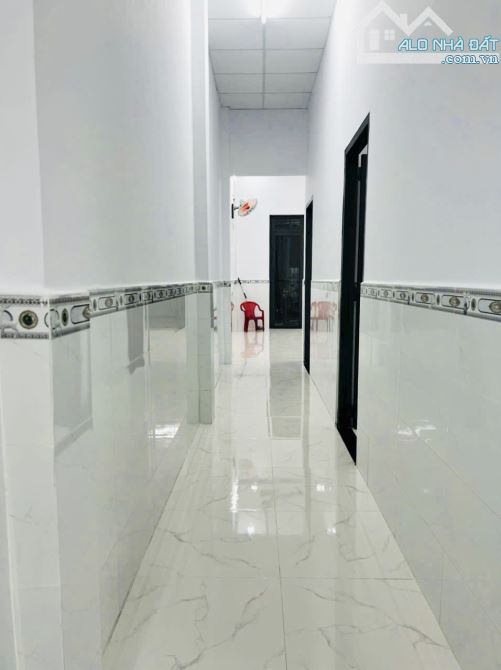 Bán Nhà Tân Xuân Hóc Môn - 83M2 ( 5 x 18,5m ) -Cấp 4 - 2PN - Hẻm HXH -  Chỉ 2,99Tỷ. - 3