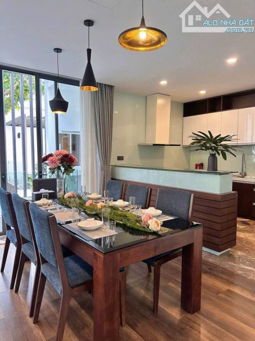 BÁN CĂN BIỆT THỰ 352 M TẠI FLAMINGO ĐẠI LẢI , ĐẦY ĐỦ TIỆN ICH BỂ BƠI ...GIÁ ĐẦU TƯ CHỈ 16T - 3