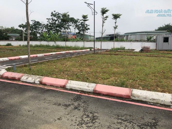 View Hồ- Hai Thoáng - Giáp Tuyến Metro Số 5 Hoà Lạc - Thạch Thất - DT:102m Mặt Tiền 6m - 3