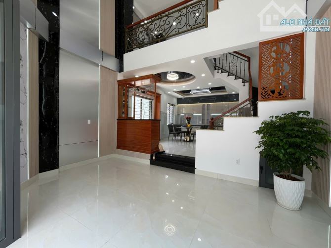 NHÀ GÓC 2 MẶT TIỀN – GIÁ TỐT DƯỚI 6 TỶ – NGAY TRƯỜNG TIỂU HỌC NGUYỄN VĂN THỆ – THẠNH XUÂN - 3
