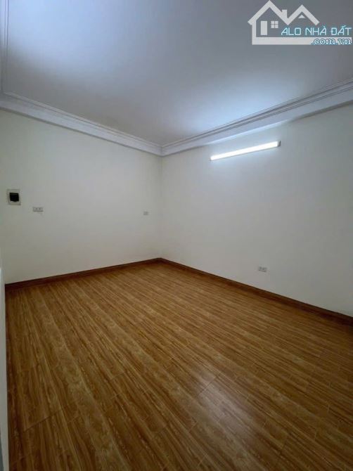 Nhà phố 2 tầng,50m2,hẻm thông- chỉ 4 t/y hơn,đường Nguyễn Thị Thập Quận 7 - 3