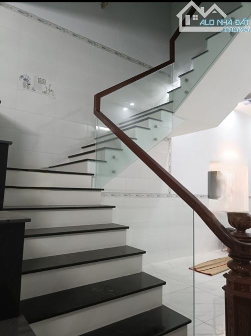 💥Bán nhà mặt tiền TTHC Thuận An, thẳng ra Nguyễn Văn Tiết, Opal Skyline chỉ hơn 6tỷ - 3