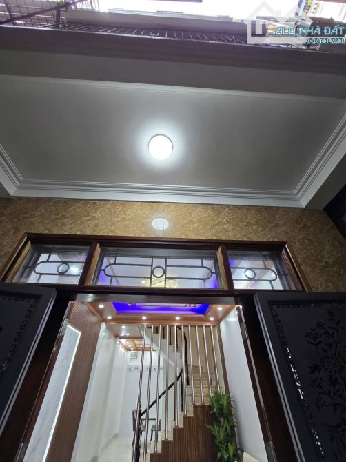 NHÀ ĐẸP MẶT NGÕ KIM GIANG-HẠ ĐÌNH -THANH XUÂN-OTO 10M-FULL ĐỒ SANG SỊN-4 TẦNG-40M-9 TỶ - 4