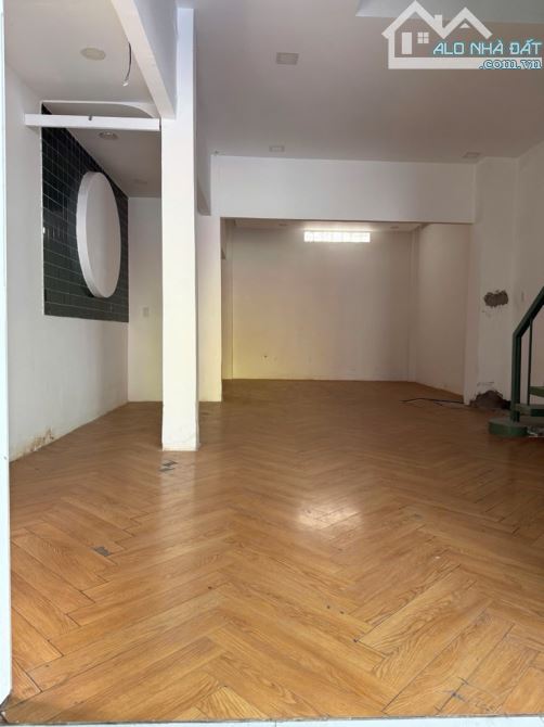 MẶT TIỀN LÔ GÓC PHAN VĂN TRỊ PHẠM VĂN ĐỒNG 72M2 NGANG 4 NỞ HẬU - 4