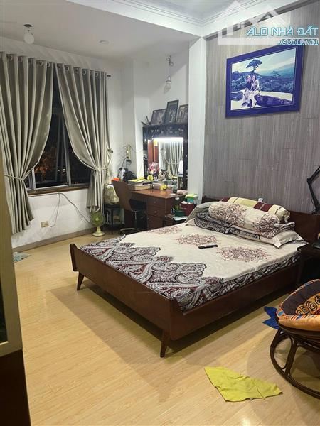 BÁN BIỆT THỰ THÍCH QUẢNG ĐỨC - PHÚ NHUẬN - 129 M2 - 4 TẦNG BTCT - 4