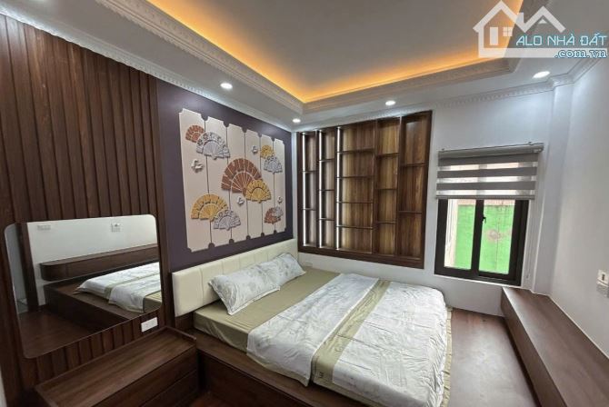 Bán gấp nhà Phố Cầu Giấy, ô tô đỗ cổng, nhà ngõ riêng ,giá 8.6 tỷ - 4
