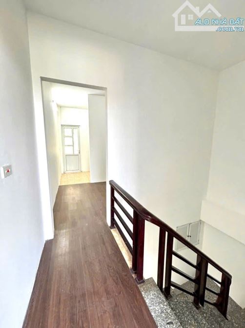 BÁN NHÀ 1.86 TỶ 3 TẦNG 57M2 Ô TÔ ĐỖ CỬA NGÕ ĐƯỜNG LỘC VƯỢNG - 4