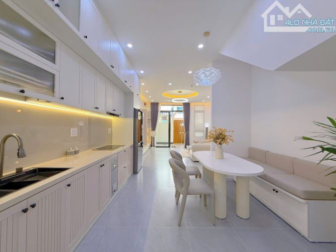 Nhà 4 tầng gần Biển Phạm Văn Đồng - Full Nội Thất giá nhỉnh 7ty - 4