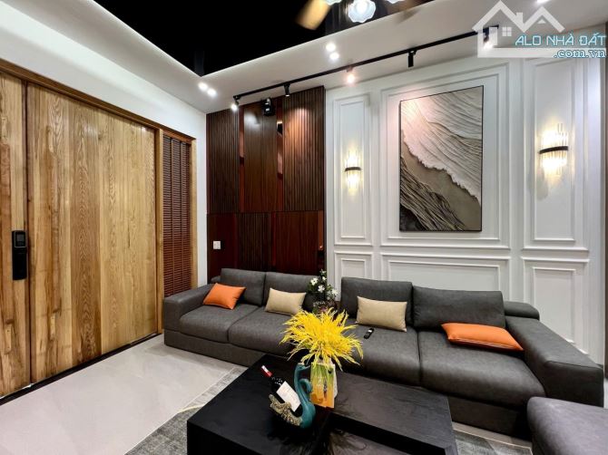 Bán nhà mặt tiền HỒ TÙNG MẬU (LIÊN CHIỂU) gia 9tyxxx - 4