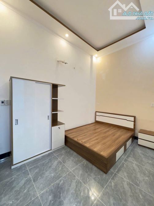 BÁN NHÀ ĐẸP GẦN CHỢ KP4 TRẢNG DÀI  📍 Vị trí: Gần chợ Văn Phòng Kp4, ra ngã tư Nguyễn Khuy - 4