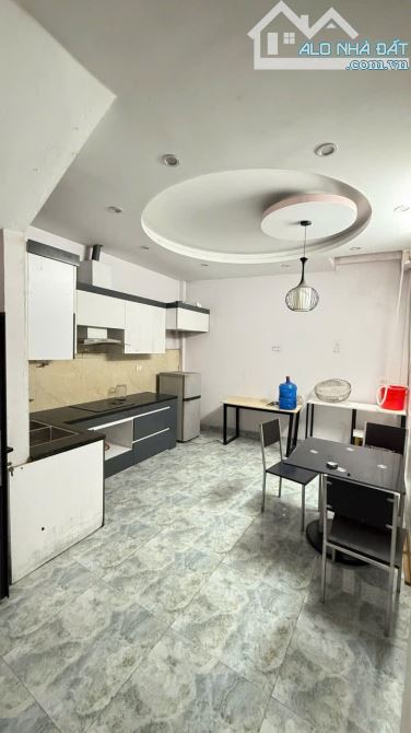 Cho thuê nhà nguyên căn ngõ 71 Thanh Lân, 50m2 x 3 tầng, 4 ngủ, 3 wc,  9 triệu/tháng. - 4