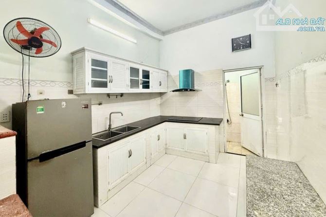 Bán nhà hẻm, Nguyễn Thượng Hiền, Phú Nhuận, 39.6m² (3.3m x 14m) 3 Tầng - Giá 5.75 tỷ TL - 4