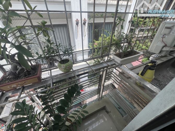 Cần Bán Nhà Đẹp Vĩnh Tuy : LÔ GÓC - NGÕ THÔNG - DÂN XÂY - GIÁ TỐT - 4