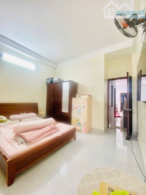 Nhà đựo Tân Phú-Hẻm ô tô 5M-Ngay chợ Tân Hương-P.Tân Quý-80m2-4x20-4tầng-4PN,5WC - 4