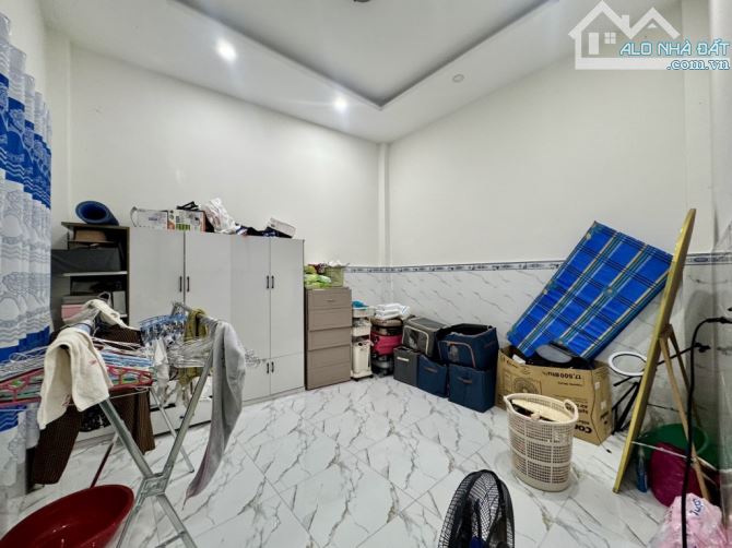 NHÀ LÔ GÓC - ĐƯỜNG 8M XH TRÁNH - 2 TẦNG - 105M2 ( 8x13 ) - 8,5 TỶ - LÊ ĐỨC THỌ, GÒ VẤP. - 4