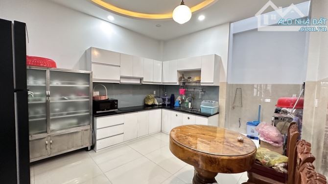 Nhà 4 tầng đường QUỐC LỘ 1A, phường THỚI AN, Q12, dt 76,3m2 (4mx20m), Hẻm Ôtô GIÁ 7,15Tỷ - 4