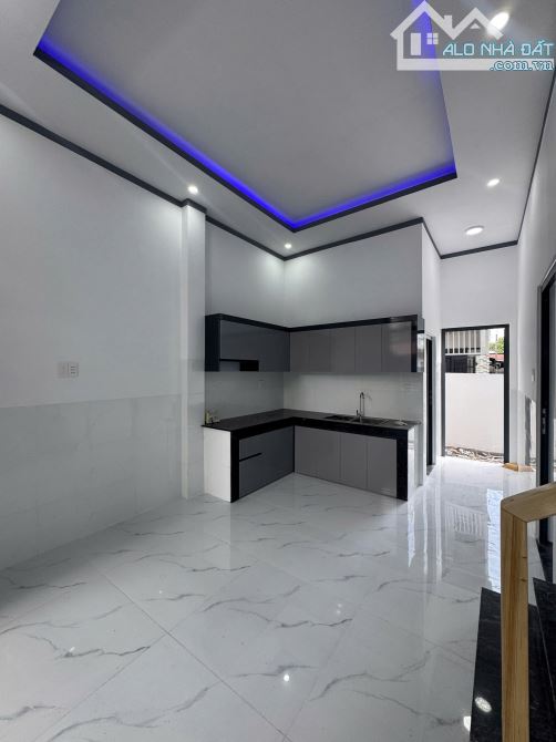 BÁN CĂN BIỆT THỰ MINI SIÊU ĐẸP,SỔ RIÊNG THỔ CƯ NGAY ĐƯỜNG ĐỒNG KHỞI - 4