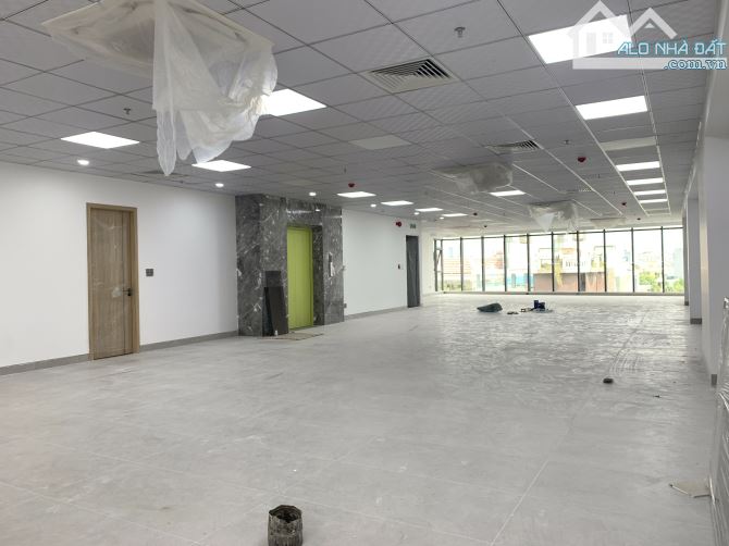 TOÀ VĂN PHÒNG 2200m2 sử dụng tại Lương Định Của An Khánh - 4