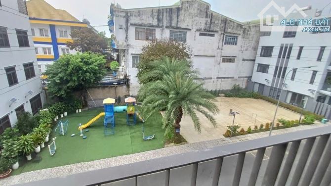 Bán nhà 12x14m 4 tầng, khu nhà riêng biệt, Tân Thới Nhất, Quận 12 - 4
