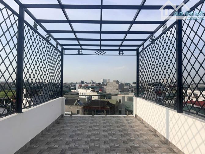 SIÊU PHẨM THẠCH BÀN – VỪA Ở VỪA KINH DOANH – VĂN PHÒNG – THANG MÁY 7 TẦNG - 4