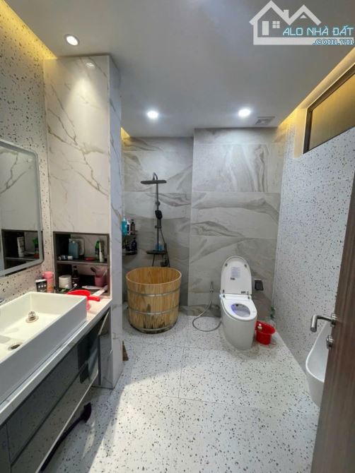 Bán nhà 4 tầng gần CẦU RỒNG Hải Châu, Đà Nẵng – Giá nhỉnh 17 Tỷ - 4