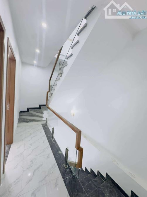 Bán Nhà 3 Tầng Oto Đỗ Cửa Gần Lideco GD2,DT:56.7m2,MT:6m !!! - 4
